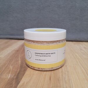 Lizush Indulgence Series Grapefruit Bath Salts 9‎ oz.  NEW